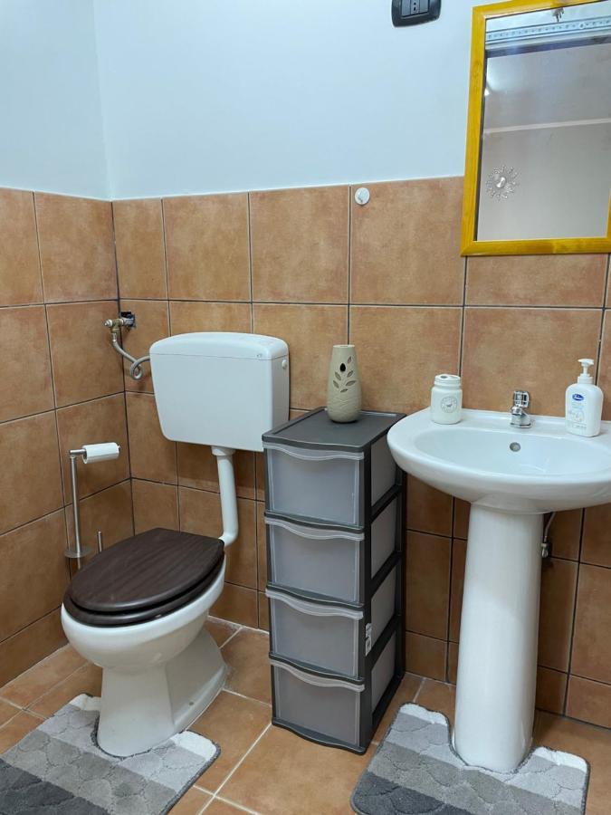 Monolocale Deluxe A 2,7 Km Dal Mare Per 2 Persone Lägenhet Siderno Exteriör bild