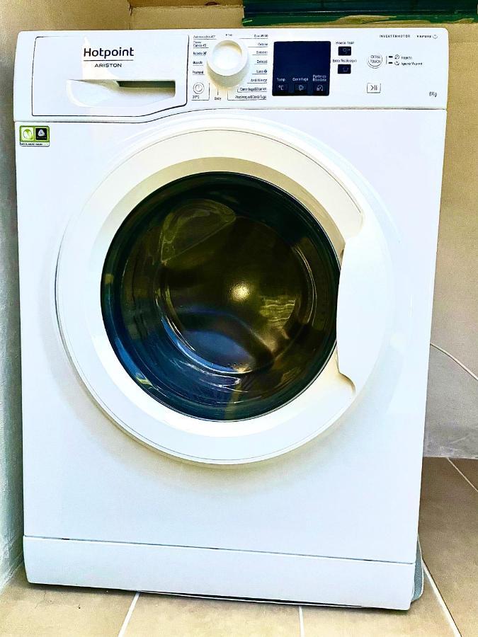 Monolocale Deluxe A 2,7 Km Dal Mare Per 2 Persone Lägenhet Siderno Exteriör bild